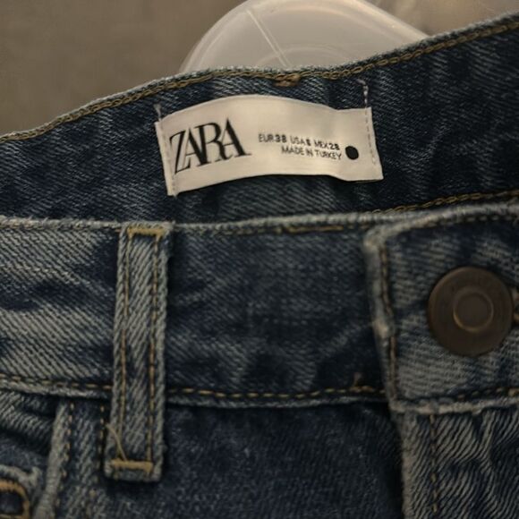 ZARA | Wash Blue | THE HIGH WAIST STRAIGHT LEG ZW JEANS - Picture 9 of 9